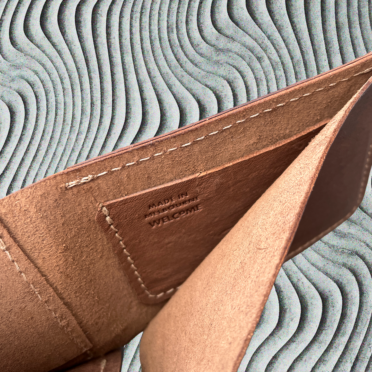 Cashie Short Zip - Bi-fold Wallet