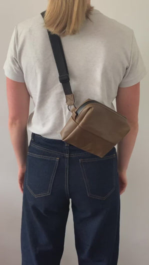 Multiple ways to wear, this video shows how it can be comfortably worn across your body