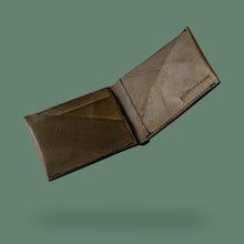 Load image into Gallery viewer, Cashman Short - Bi-fold Wallet - Olive
