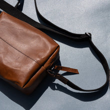 Load image into Gallery viewer, Multi Sling - Crossbody bag
