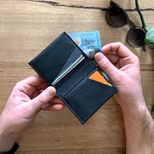 Load image into Gallery viewer, Cashman Tall - Bi-fold Wallet - Black
